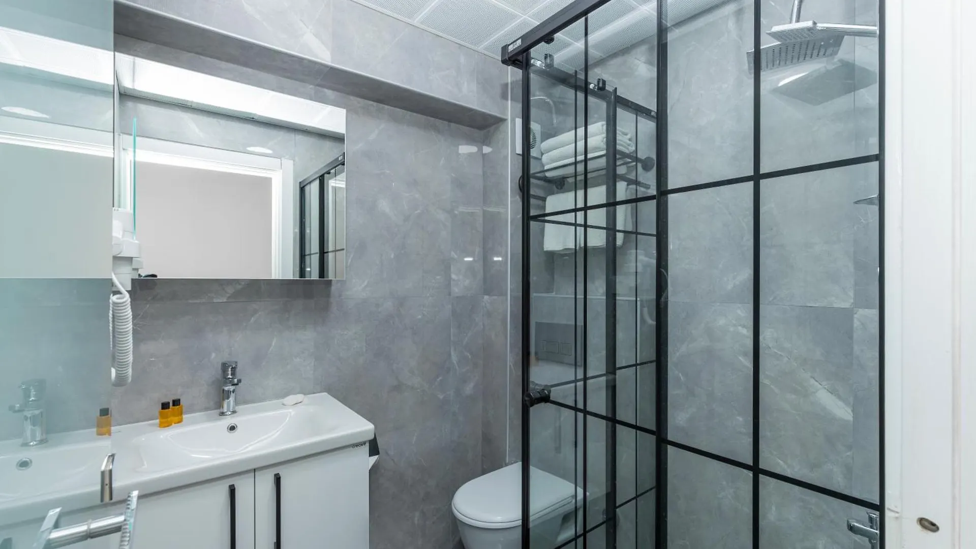 איסטמבול Sirkeci Grand Family Hotel & Spa 3*,  טורקיה